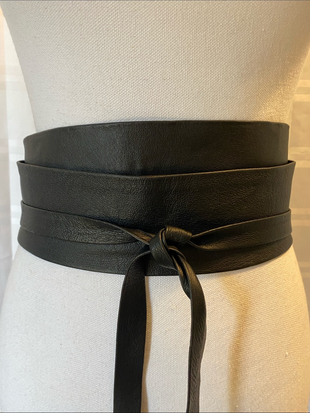 GILI Women's Black Obi Waist Wrap Belt - Classic Wrap Tie - Picture 4 of 6